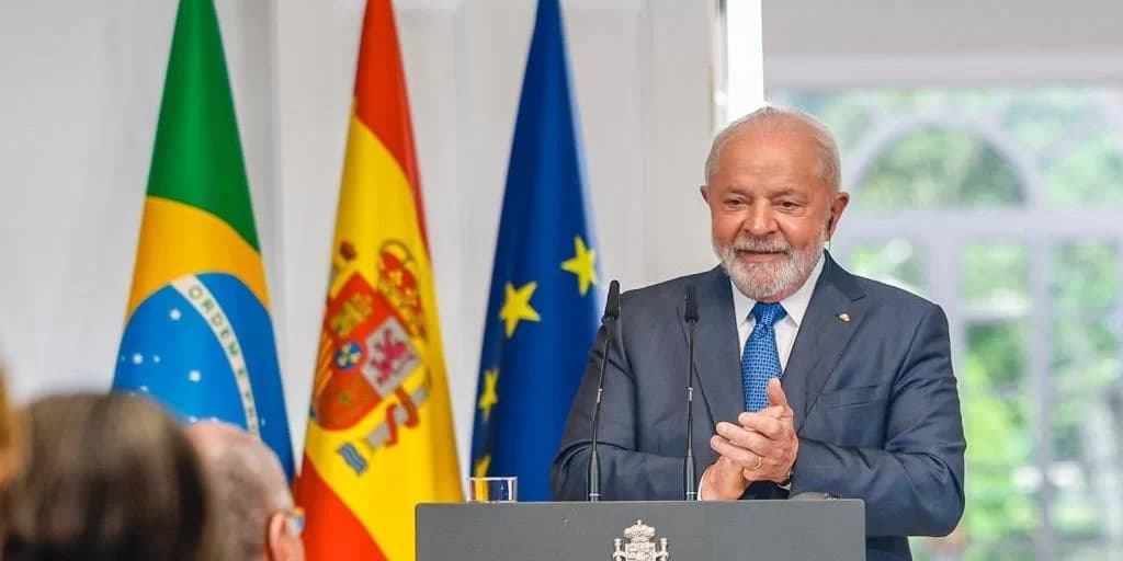 &#8220;Lula devolve o Brasil à normalidade democrática&#8221;, publica jornal espanhol El País