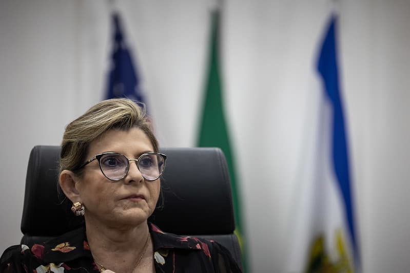 Desembargadora Nélia Caminha Jorge recebe Medalha de Ouro da Cidade de Manaus na CMM
