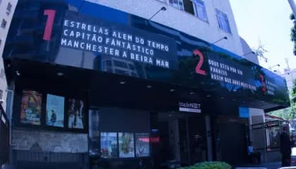 Espectadores ficam presos em cinema do RJ