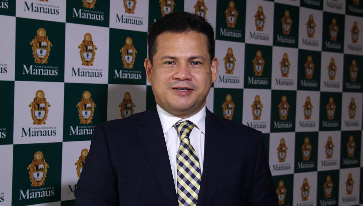 Eduardo Alfaia é o novo líder da prefeitura na CMM