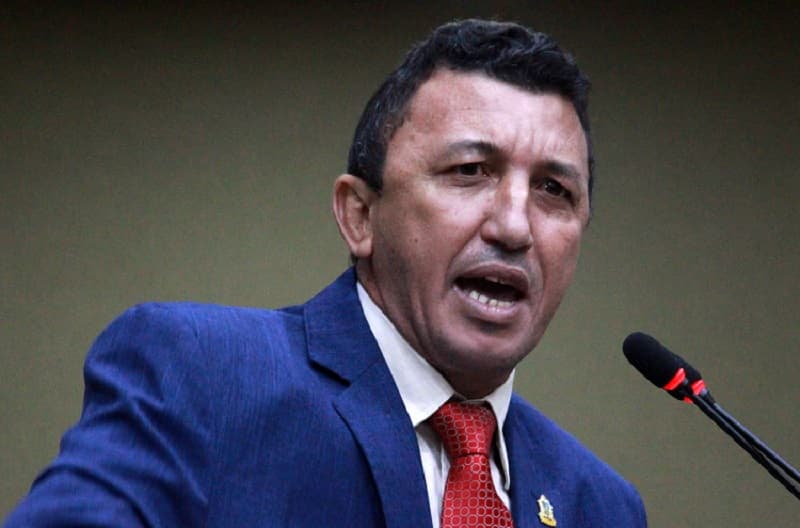 Vereador Sassá reforça desafio de prefeito para Aleam devolver PMs lotados às ruas