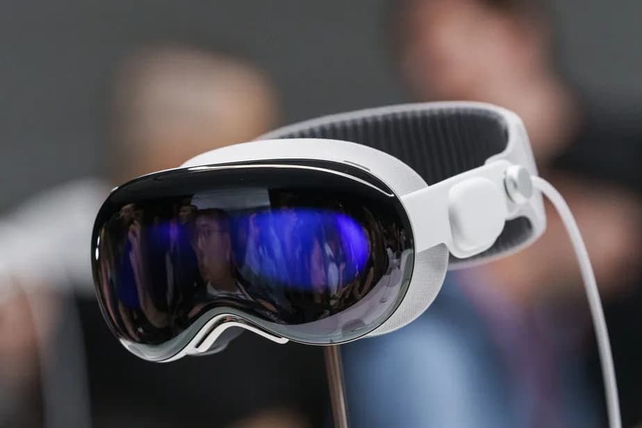 Após reclamação de dores de cabeça, usuários devolvem o Apple Vision Pro