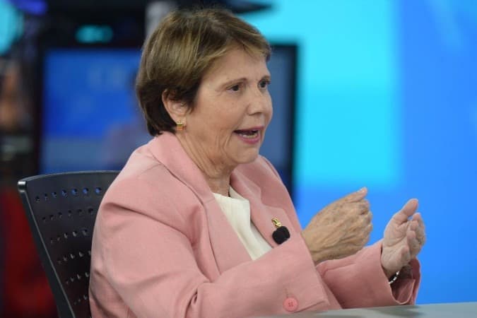 Tereza Cristina será relatora da PEC que fixa um mandato para STF