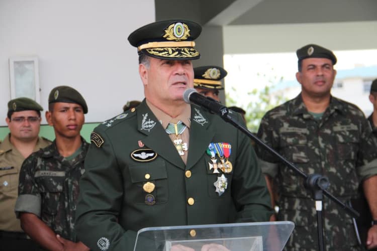 Quem é Freire Gomes? Ex-comandante do Exército que ameaçou prender Bolsonaro