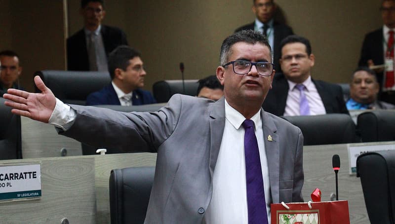 “Meu candidato é o David”, afirma Raulzinho, que compõe partido da base de Amom