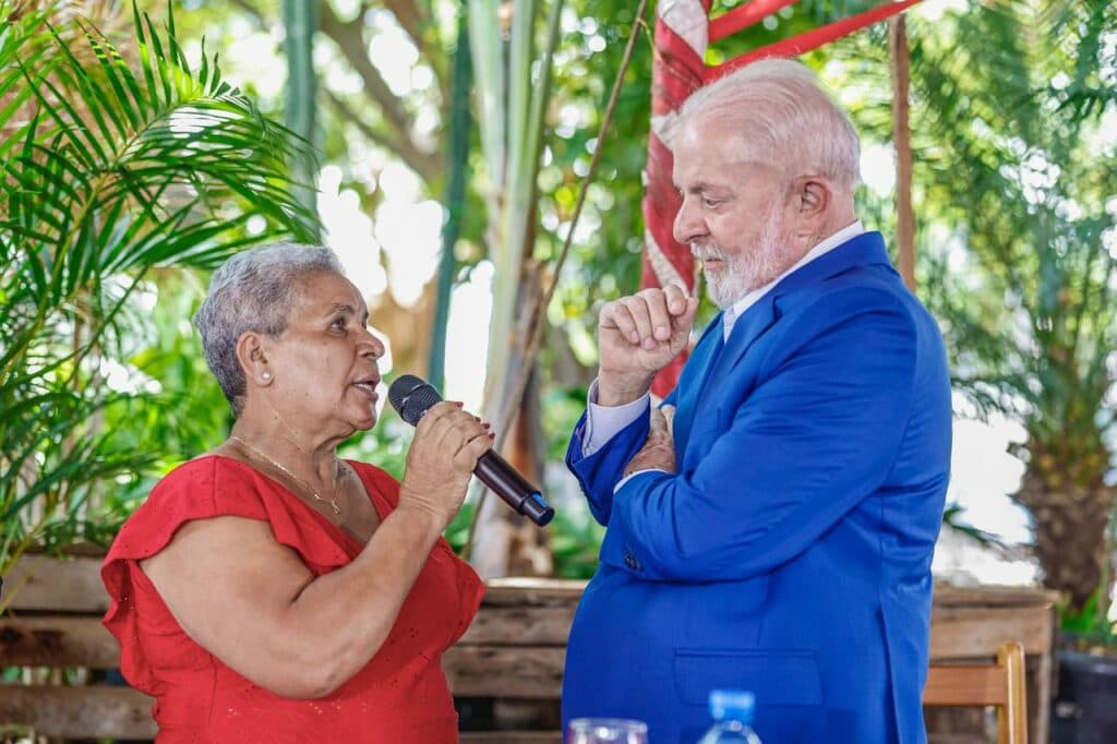 VÍDEO: Lula diz estar cansado de Inteligência Artificial e defende &#8220;inteligência humana&#8221;