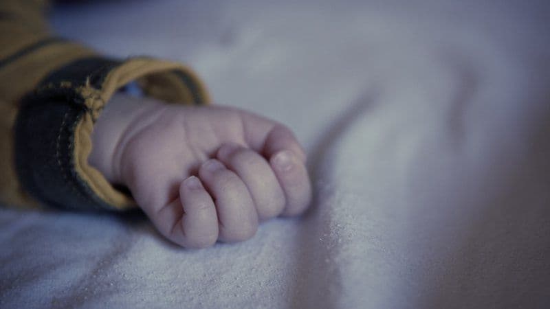Bebê é resgatado por PM&#8217;s após ser deixado sozinho em casa, no AM