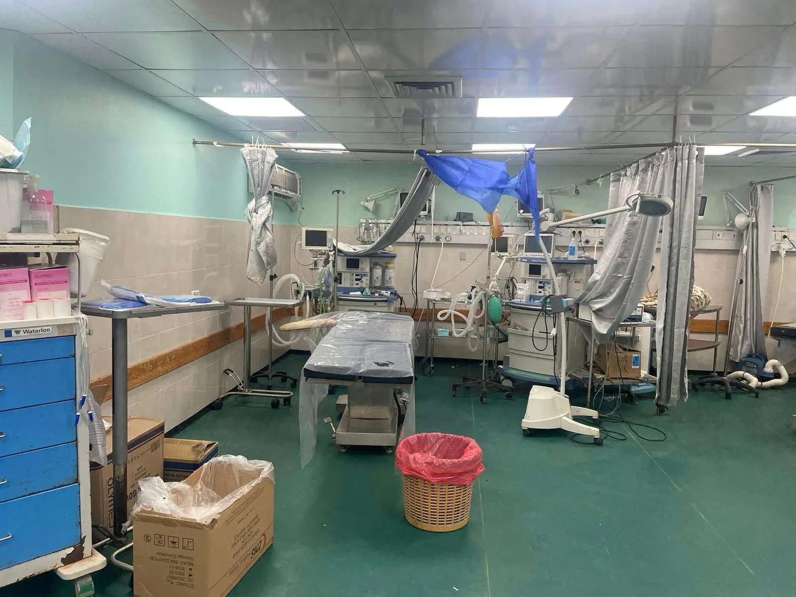Israel diz ter matado 90 homens armados no hospital em Gaza