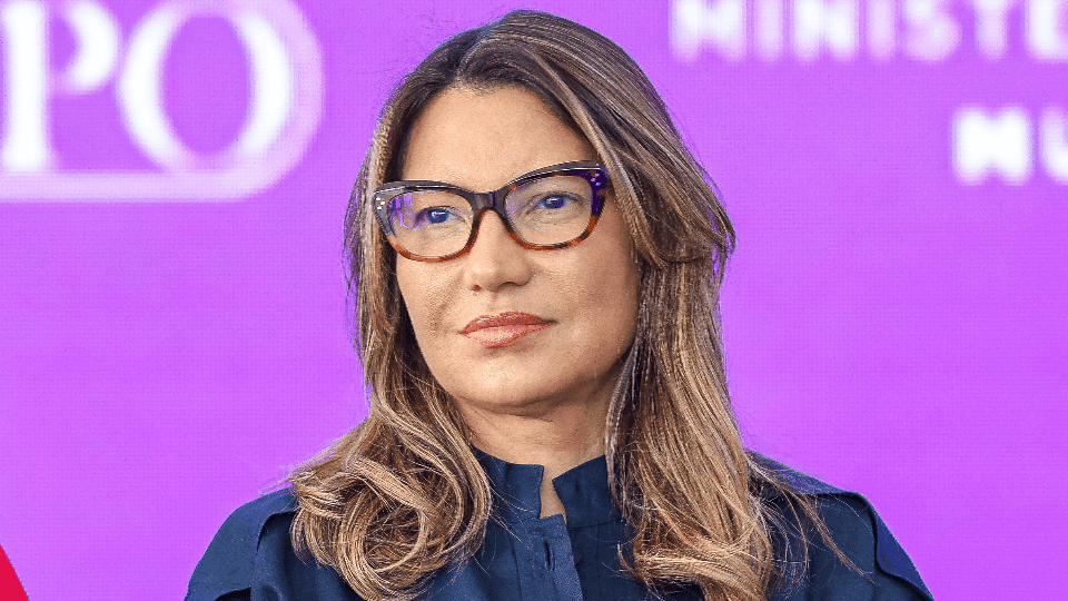 Janja critica regras para porte de armas e relaciona com números de feminicídio
