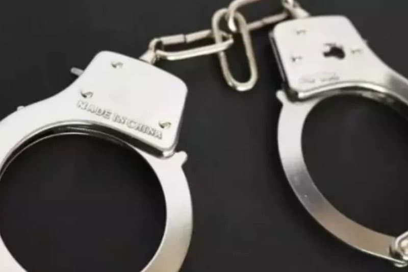 Mulher é presa por fingir ser garota de programa para roubar e extorquir industriário