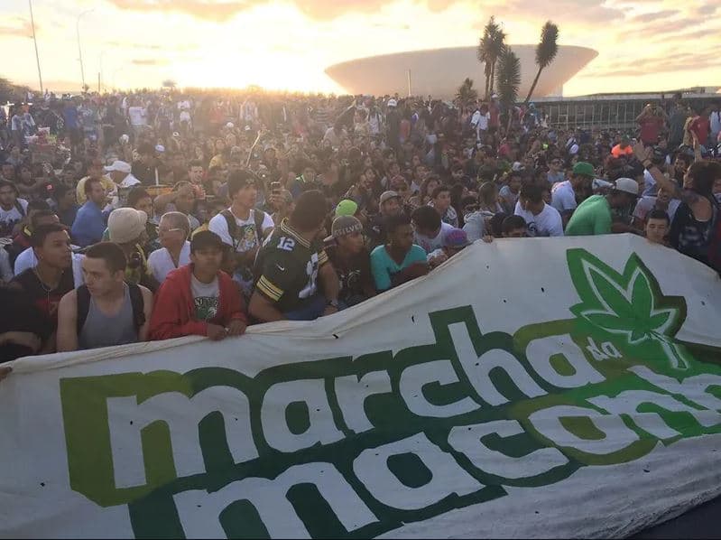 No DF, Marcha da Maconha espera reunir 5 mil pessoas contra a PEC das Drogas, neste domingo (26/5)