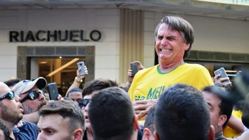 Bolsonaro comenta atentado a Trump e faz comparações com facada de 2018 em evento