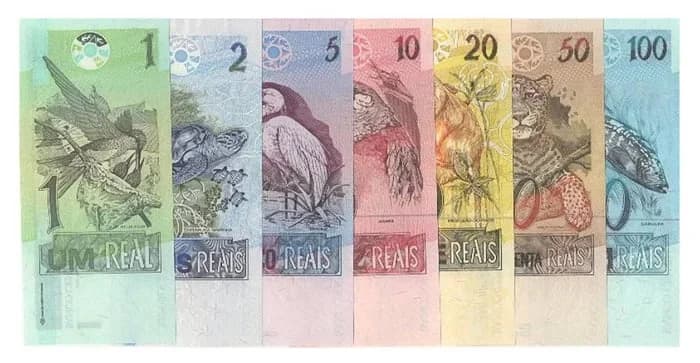 Primeiras notas de real lançadas em 1994, vão parar de circular