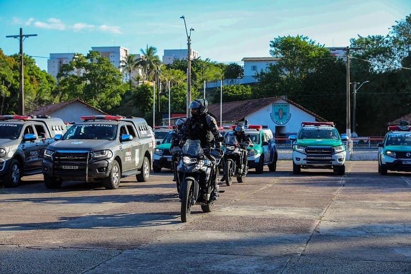 Operação Impacto: PM prende 6 pessoas, apreende armas de fogo e recupera veículo