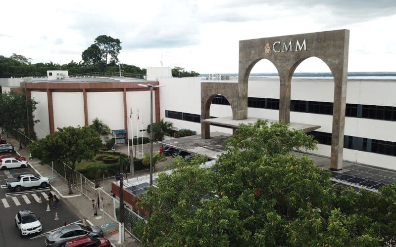 TCE-AM aponta irregularidades no certame e CMM esclarece suspensão de concurso