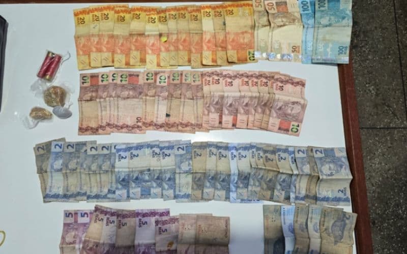 Homem é preso por tráfico de drogas e por mandar cortar dedos de desafeto em Uarini