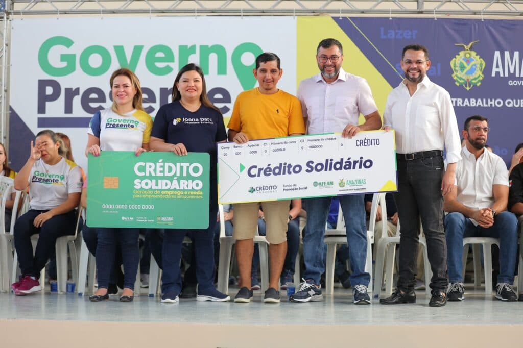 Wilson Lima acompanha a 10ª edição do programa &#8216;Governo Presente&#8217;, no bairro Tarumã
