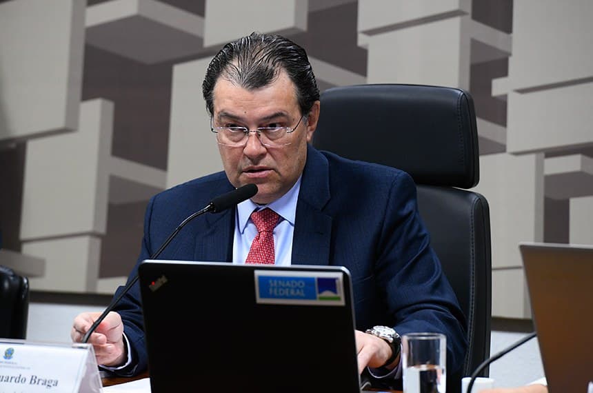Mudanças no texto da reforma tributária serão negociadas com Câmara e governo, diz Braga