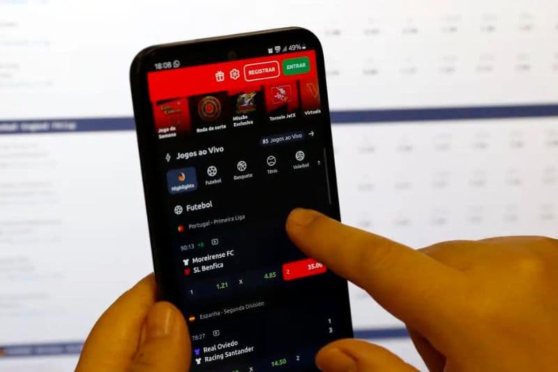 DPU quer saber medidas do governo federal contra apostas online de beneficiários do Bolsa Família
