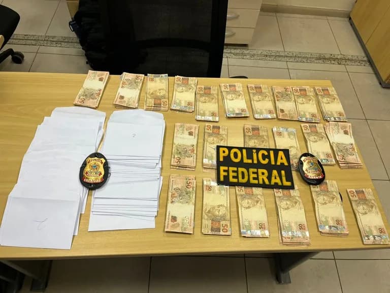 PF prende líderes religiosos com mais de R$ 21 mil por suspeita de compra de votos em igreja em Manaus