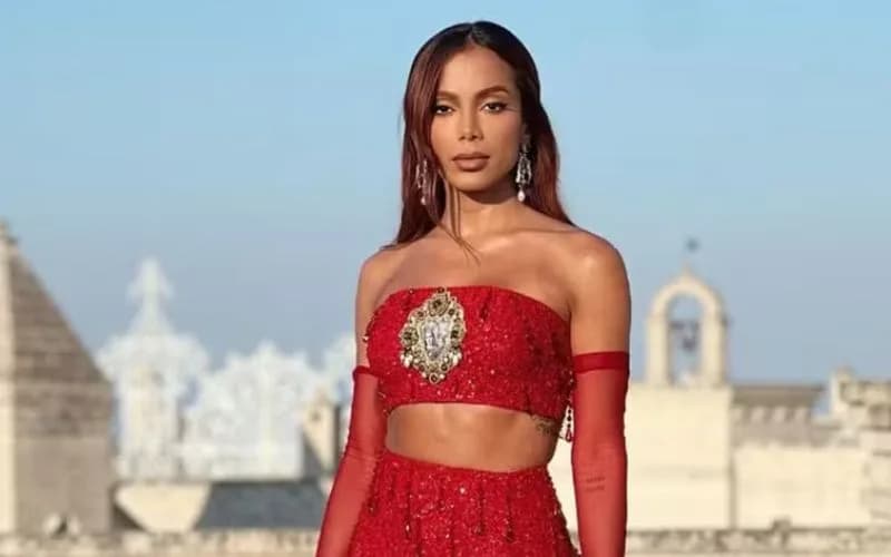 &#8216;Perdi a virgindade sendo abusada&#8217;, diz Anitta ao relembrar abuso na adolescência