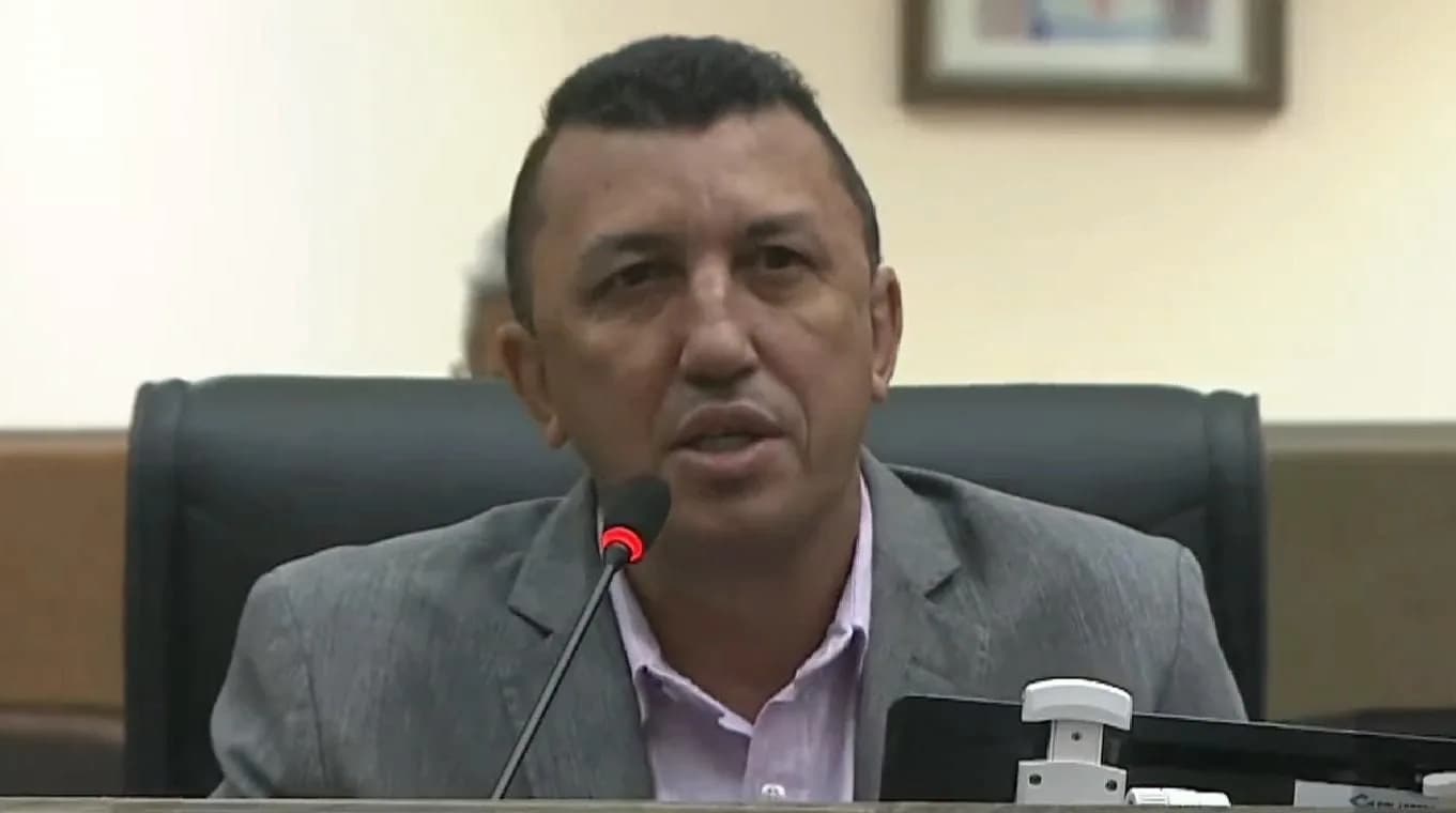 Sassá debocha da oposição ao prefeito na CMM: &#8220;Para de chorar, bebezinho, já passou, o velório já foi feito&#8221;