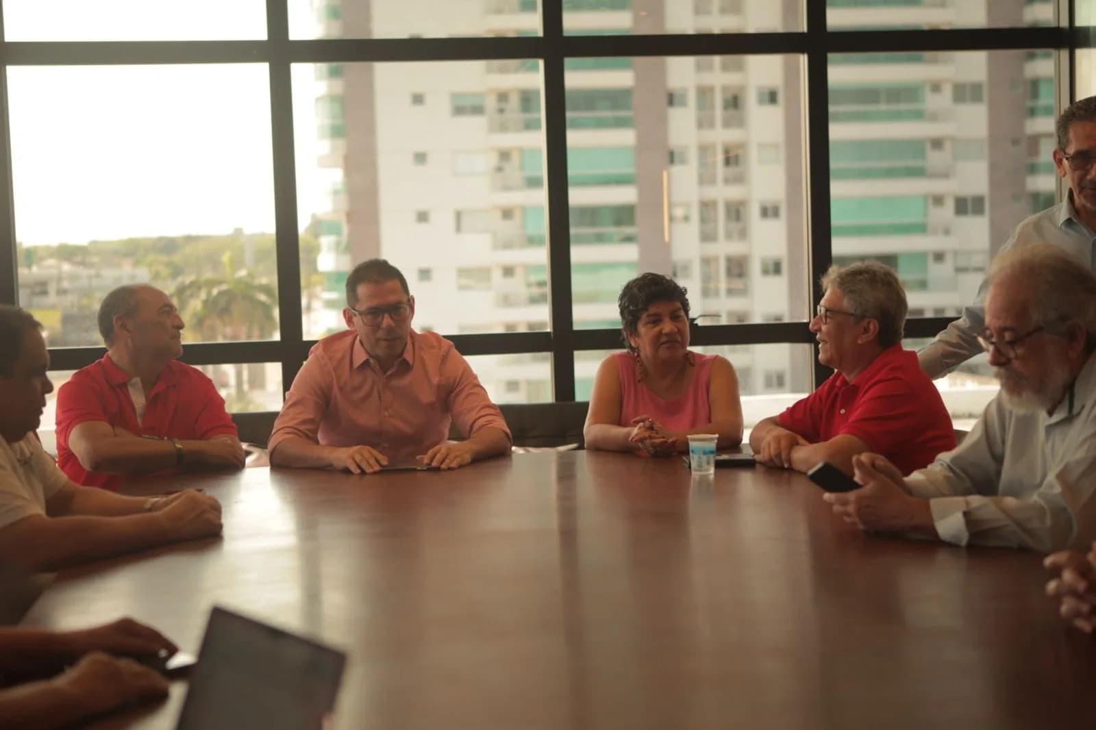 ELEIÇÕES 2024 – Marcelo Ramos: reunião com fundadores do PT para mostrar versão final do plano de governo