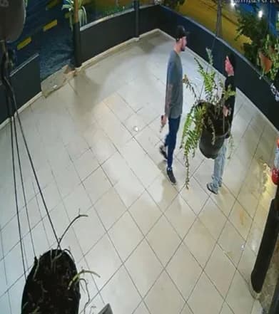 VÍDEO: Homem é preso após matar colega de trabalho e ex-mulher em Blumenau