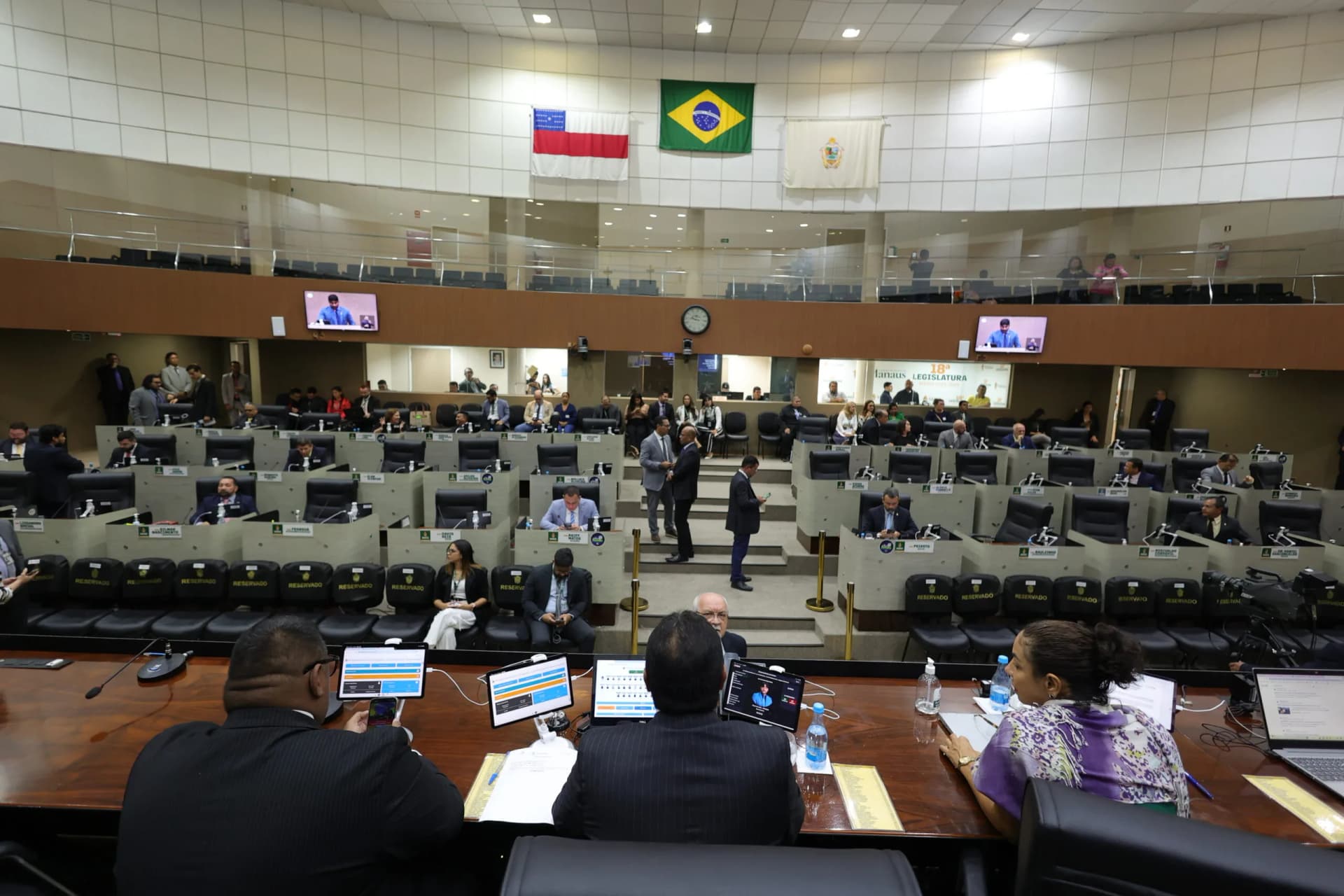 Fim do recesso: CMM retoma hoje e Aleam nesta terça sessões plenárias