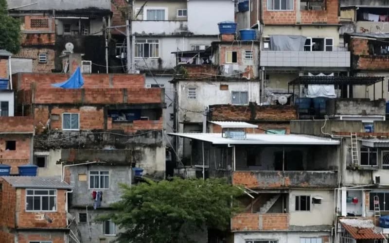 Falta de serviços básicos preocupa moradores de favelas, aponta G20