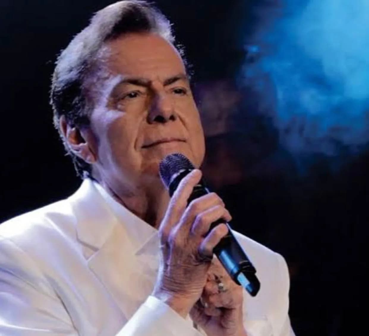Cantor Agnaldo Rayol morre aos 86 anos após sofrer queda em casa