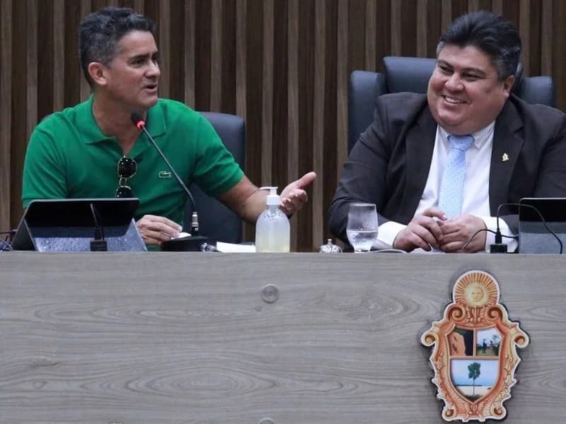 “Se pudesse votar era no David Reis”, diz prefeito de Manaus sobre escolha da presidência na CMM