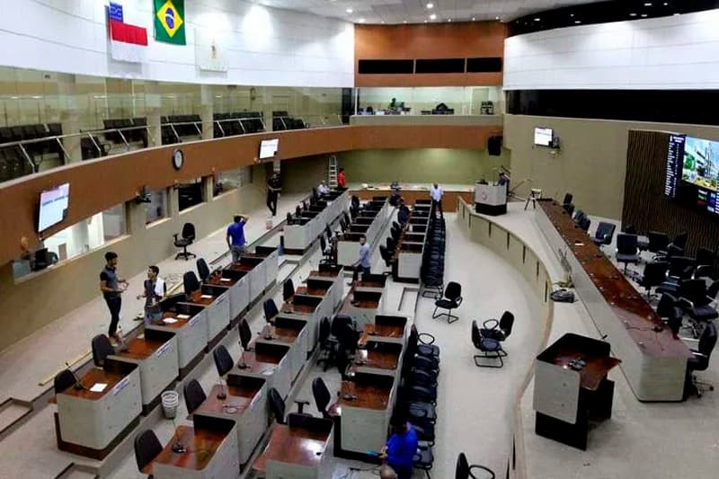 Por 33 votos a 5, vereadores terão salário de R$ 26 mil a partir de 2025