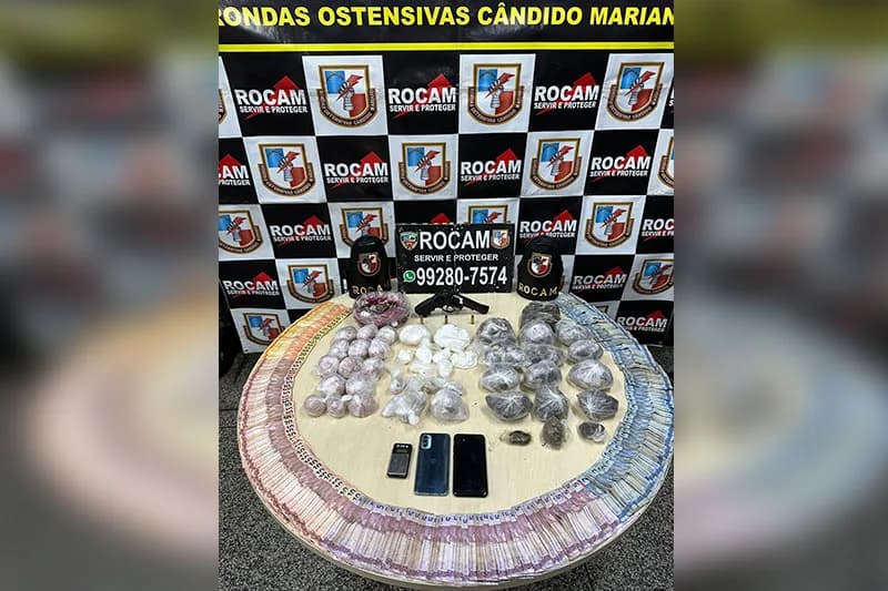 Foragido da Justiça é preso com armas de fogo e 700 trouxinhas de droga em Manaus