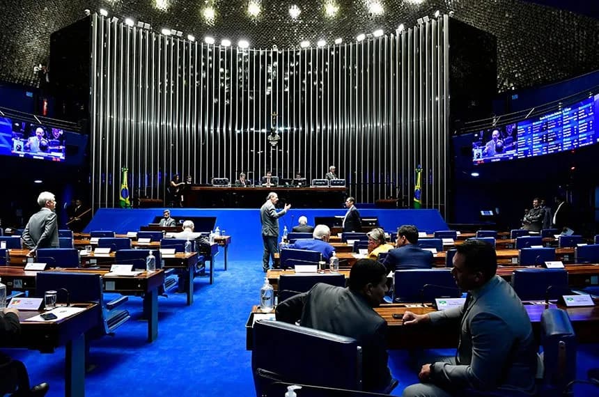 CCJ do Senado aprova aumento de penas para desvio de verbas da saúde e educação