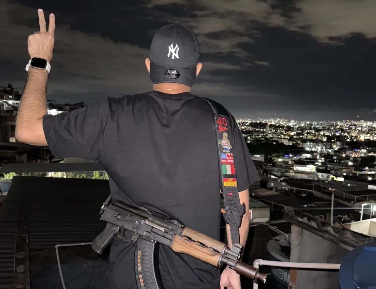 Após chegar do Rio de Janeiro, &#8216;BL&#8217;, gerente do CV, é preso em Manaus