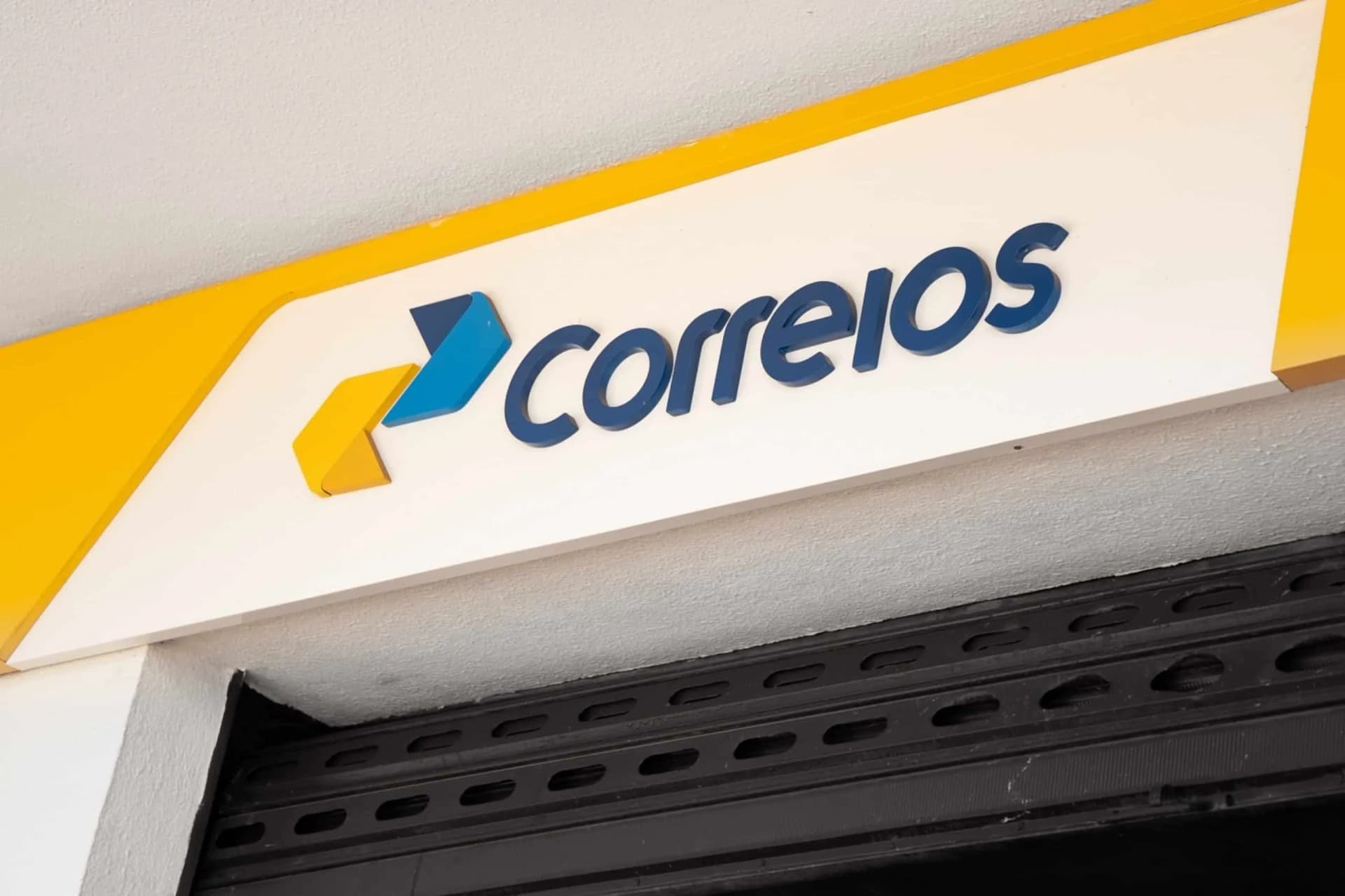Correios adiam novamente resultado de concurso: “Sem previsão”