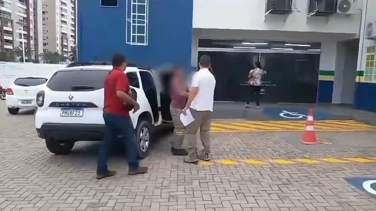 &#8220;Avô postiço&#8221; é preso suspeito de estuprar três crianças em Manaus