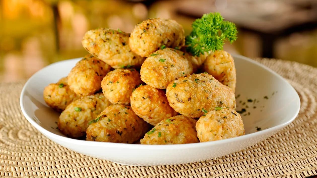 Bolinho de arroz com jabá: fácil, prático e gostoso