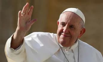 Homens gays podem ser padres desde que não transem, afirma Vaticano