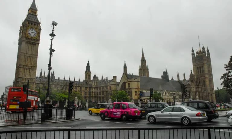 Reino Unido começa a cobrar por autorização de viagem de brasileiros