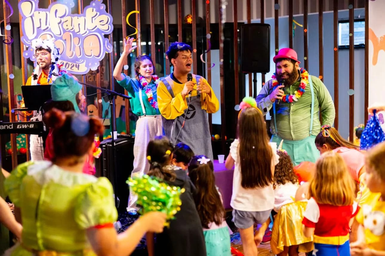 &#8216;Infante Folia 2025&#8217;: hora das crianças brincarem de carnaval