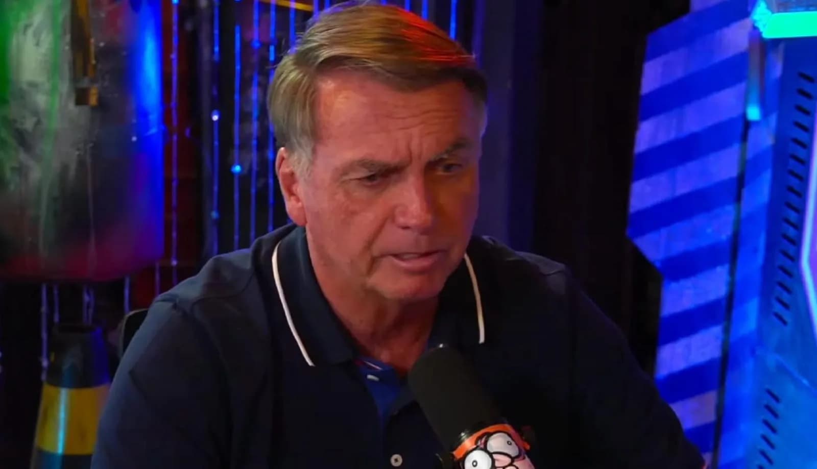 Em meio a julgamento no STF, Bolsonaro posta vídeo insinuando que 8/1 foi “negócio programado”