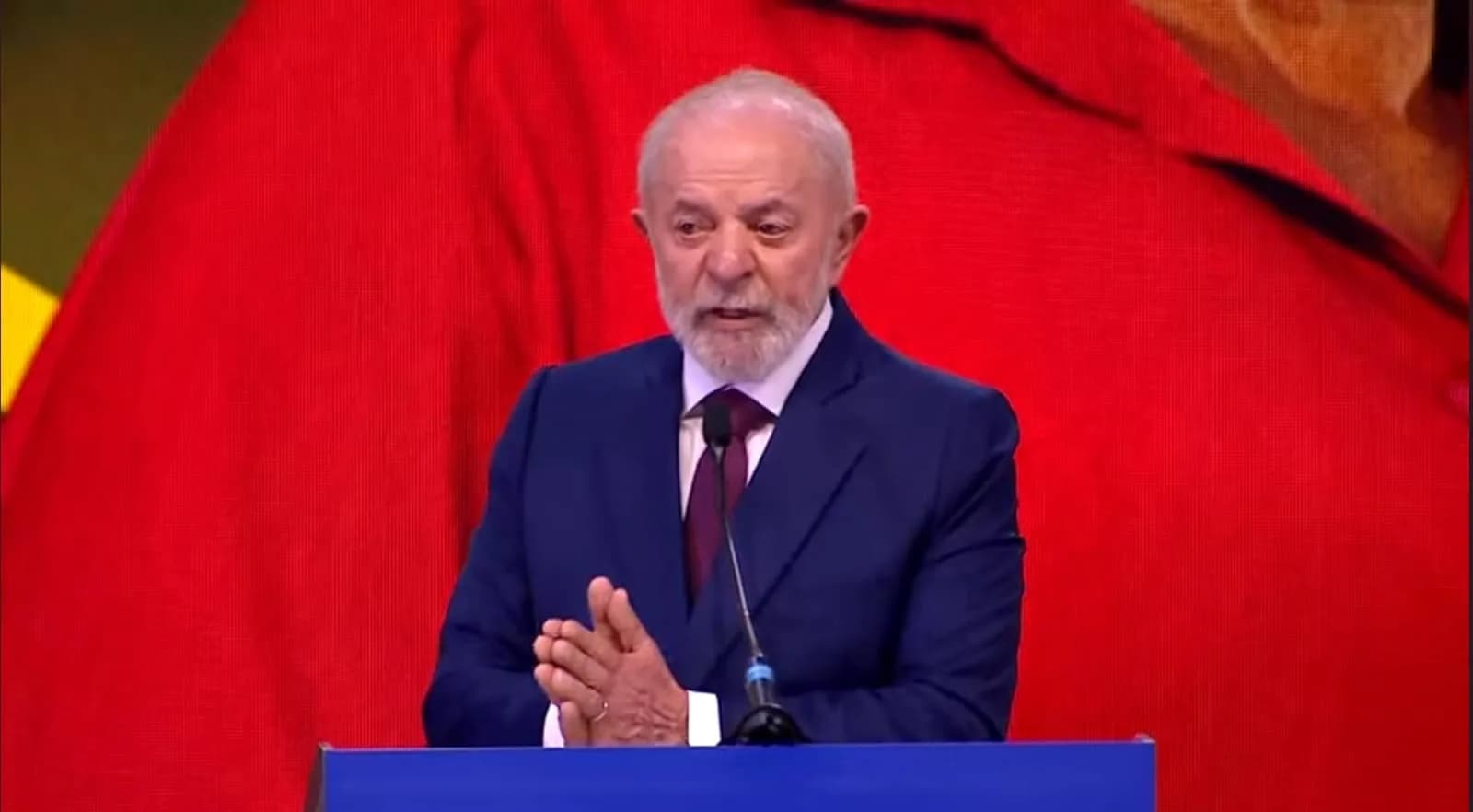Lula manda recado a Trump após anúncio de ‘tarifaço’: “Responderemos a qualquer iniciativa de impor protecionismo”