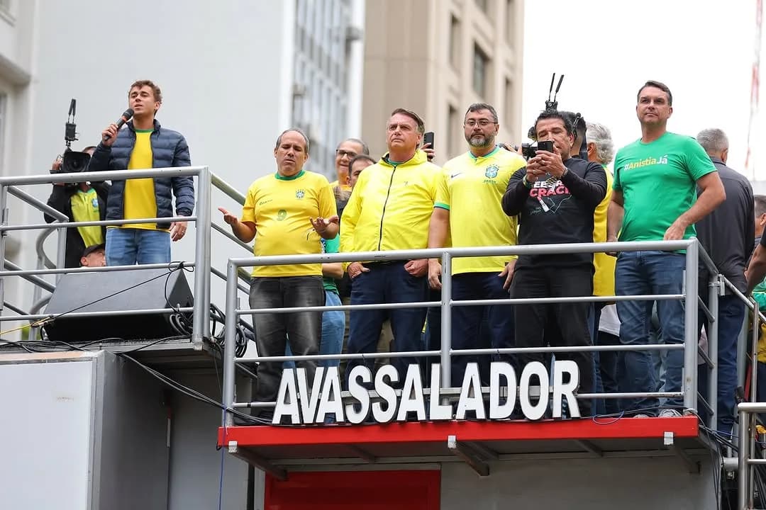 Wilson Lima em ato a favor da anistia em SP - 6 de abril