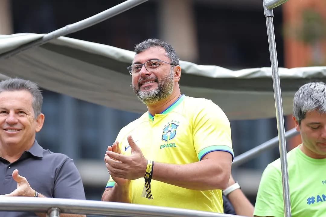 Wilson Lima em ato a favor da anistia em SP - 6 de abril