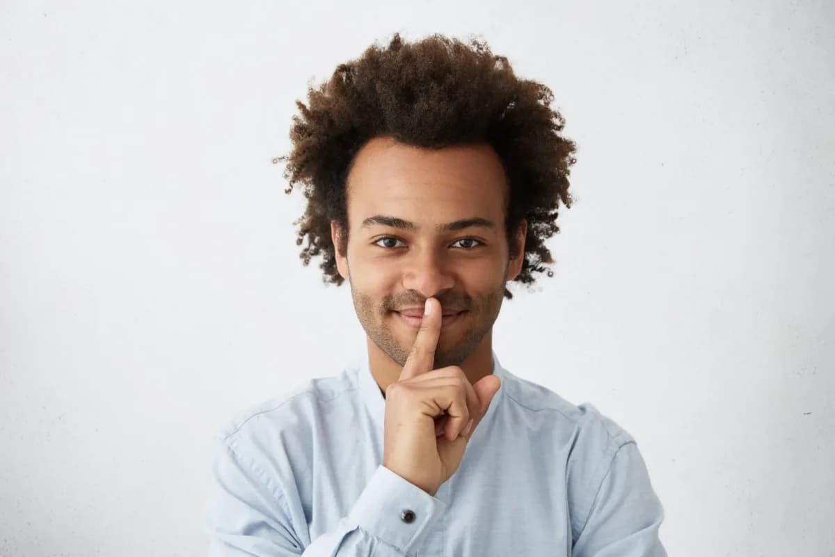 Mentirinha inofensiva? Entenda os efeitos do ato na saúde física e mental