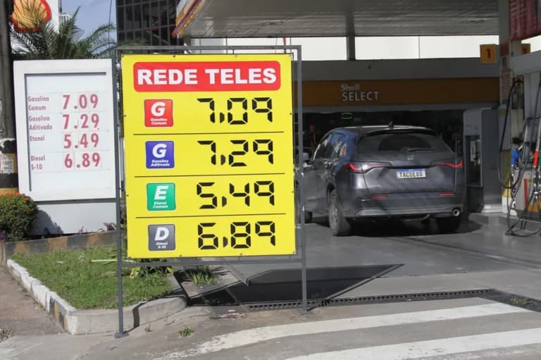 Câmara analisa proposta que criminaliza aumento abusivo de combustíveis e amplia penas no ECA