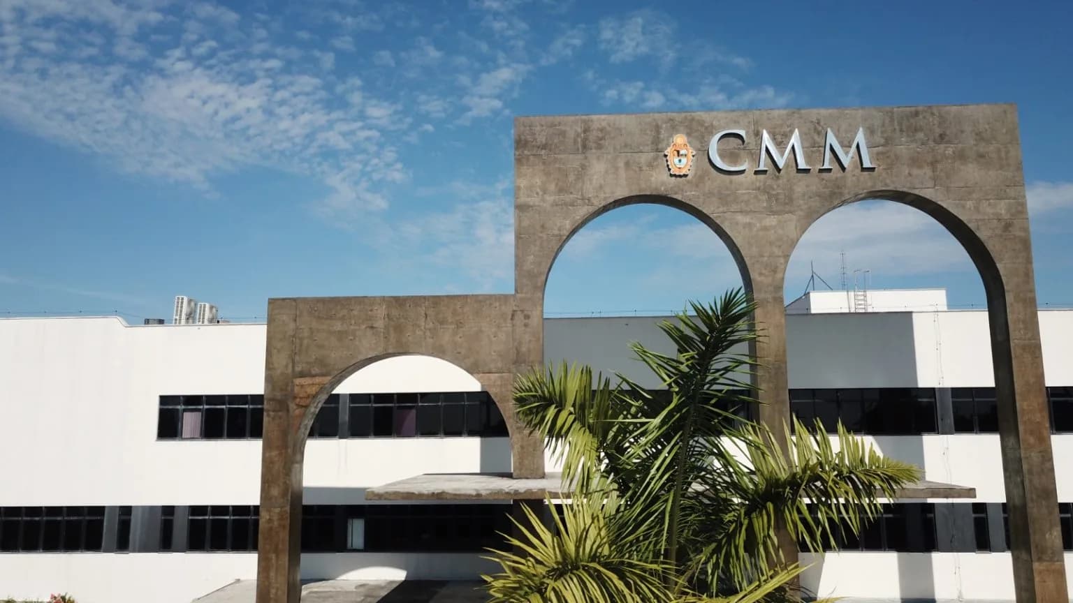 CMM: Projeto de Lei busca enfrentar omissão da Prefeitura de Manaus sobre buracos nas ruas