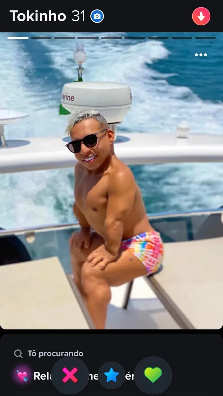 Gominho e Tokinho são vistos no Tinder em Manaus